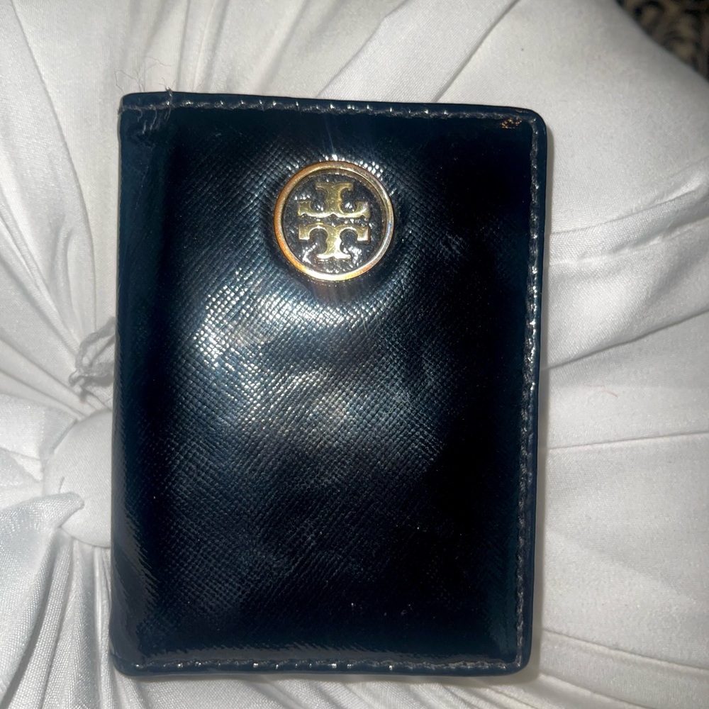 Tory Burch card holder.